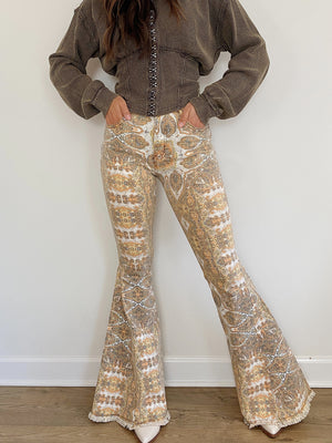 Sierra Vista Flare Jeans