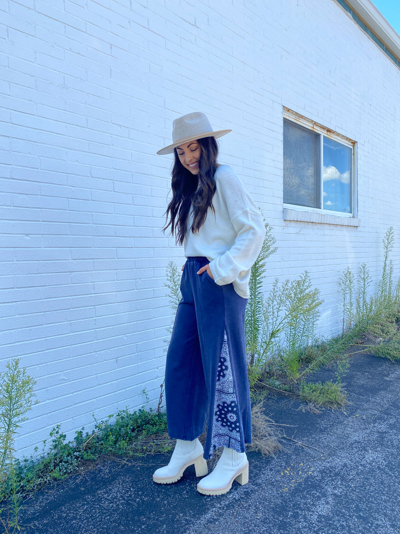 Runaway Wide Leg Pants - Navy